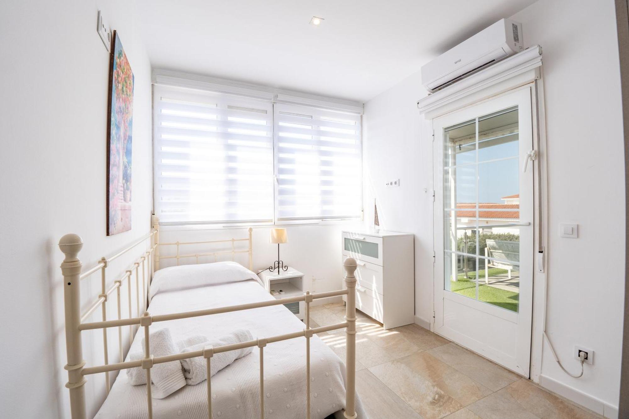 Precioso Chalet A Pie De Playa Пунта-Умбрия Экстерьер фото